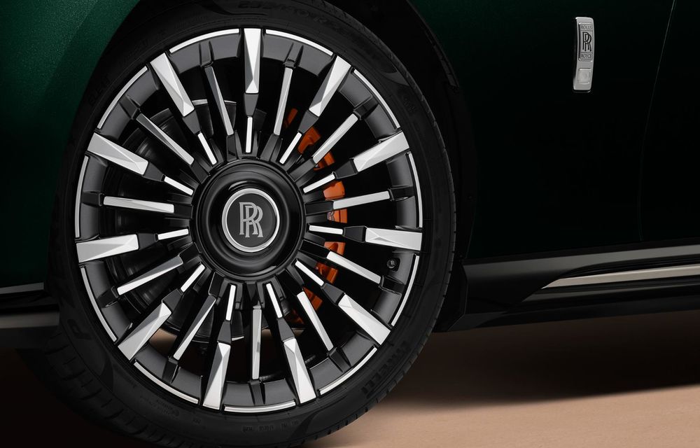 Noul Rolls-Royce Spectre Series II: autonomie mărită cu 18% - Poza 45