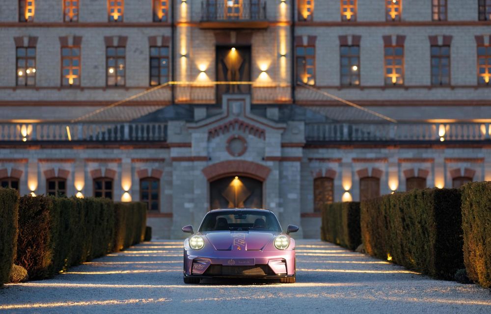 Noul Porsche 911 GT3 Tree of Life: sărbătorește 15 ani de prezență a mărcii în Republica Moldova - Poza 6