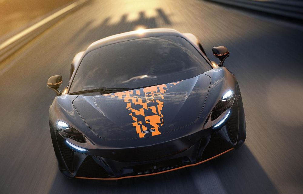 Ediție specială pentru McLaren Artura: celebrează 1000 de curse în Formula 1 - Poza 1