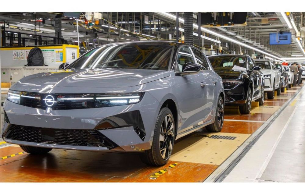 Opel confirmă noul Astra și noul Corsa: patru modele noi până în 2030 - Poza 1