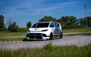Ford: următoarele prototipuri de performanță vor avea motoare termice
