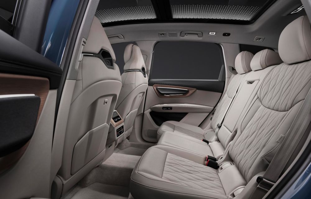 Noul Audi Q7: design complet nou și motor V6 diesel mild-hybrid - Poza 27 Noul Audi Q7: design complet nou și motor V6 diesel mild-hybrid - Poza 27