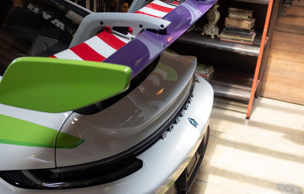 Porsche 911: exemplare unicate inspirate de personajele din Toy Story - Poza 25 Porsche 911: exemplare unicate inspirate de personajele din Toy Story - Poza 25