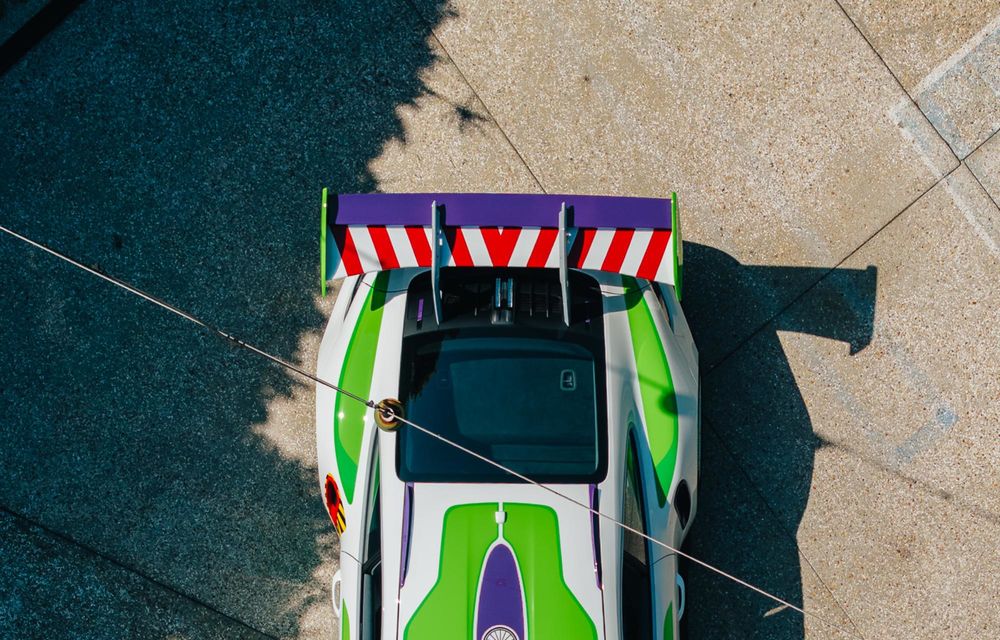 Porsche 911: exemplare unicate inspirate de personajele din Toy Story - Poza 56 Porsche 911: exemplare unicate inspirate de personajele din Toy Story - Poza 56