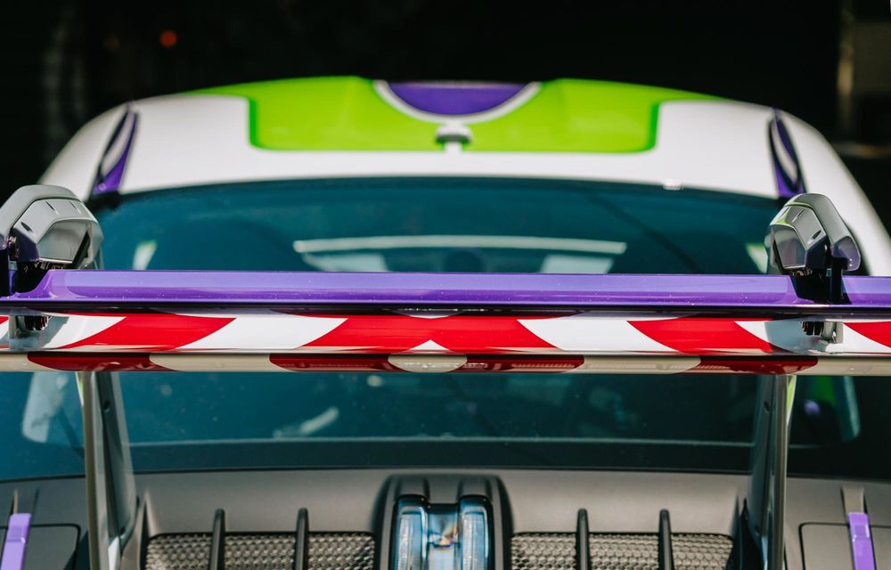 Porsche 911: exemplare unicate inspirate de personajele din Toy Story - Poza 66 Porsche 911: exemplare unicate inspirate de personajele din Toy Story - Poza 66