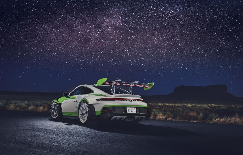 Porsche 911: exemplare unicate inspirate de personajele din Toy Story - Poza 86 Porsche 911: exemplare unicate inspirate de personajele din Toy Story - Poza 86