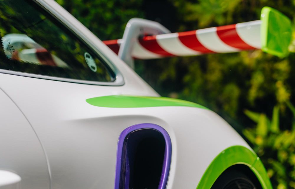 Porsche 911: exemplare unicate inspirate de personajele din Toy Story - Poza 67 Porsche 911: exemplare unicate inspirate de personajele din Toy Story - Poza 67