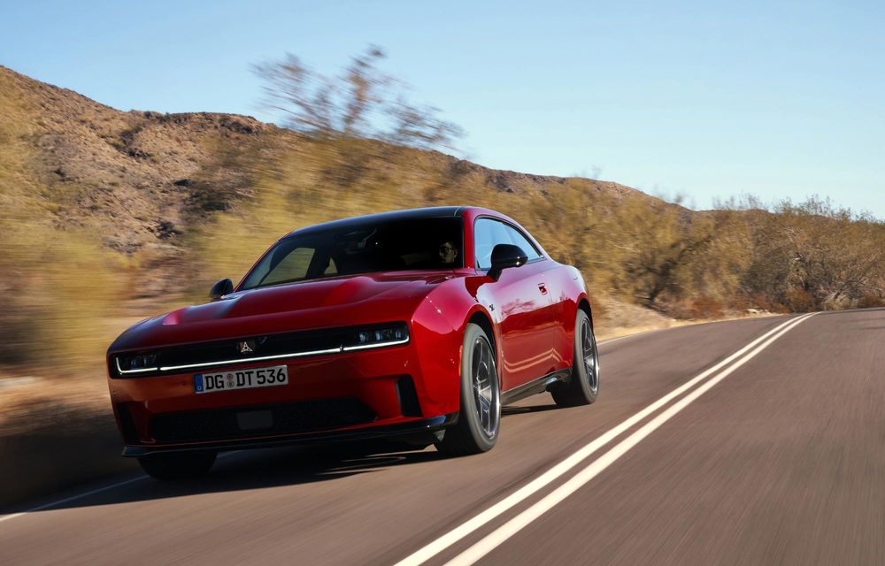 Dodge Charger revine în Europa. Preț de pornire de 66.000 euro - Poza 8 Dodge Charger revine în Europa. Preț de pornire de 66.000 euro - Poza 8