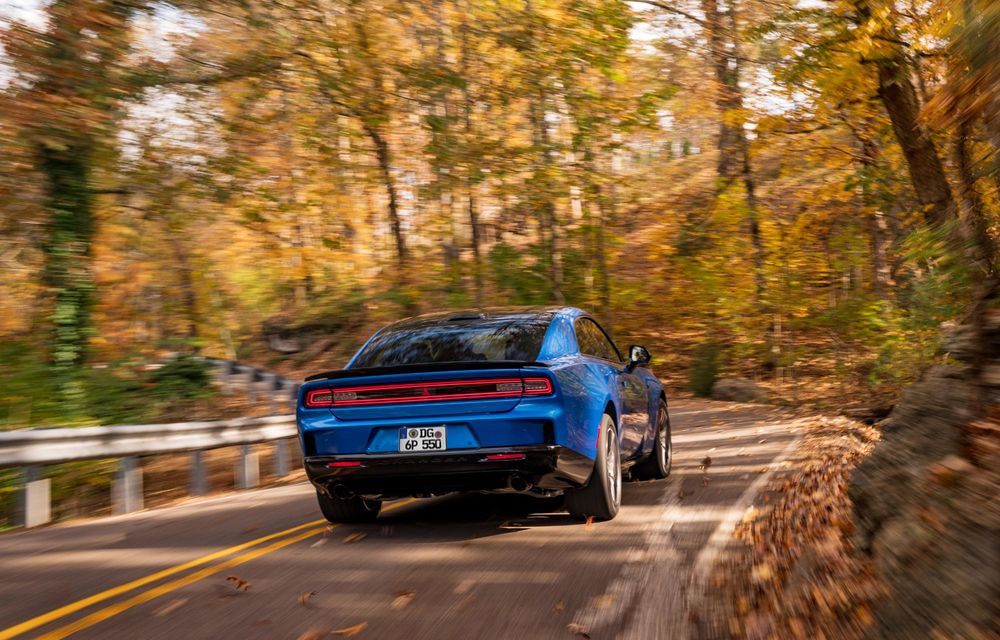 Dodge Charger revine în Europa. Preț de pornire de 66.000 euro - Poza 22 Dodge Charger revine în Europa. Preț de pornire de 66.000 euro - Poza 22