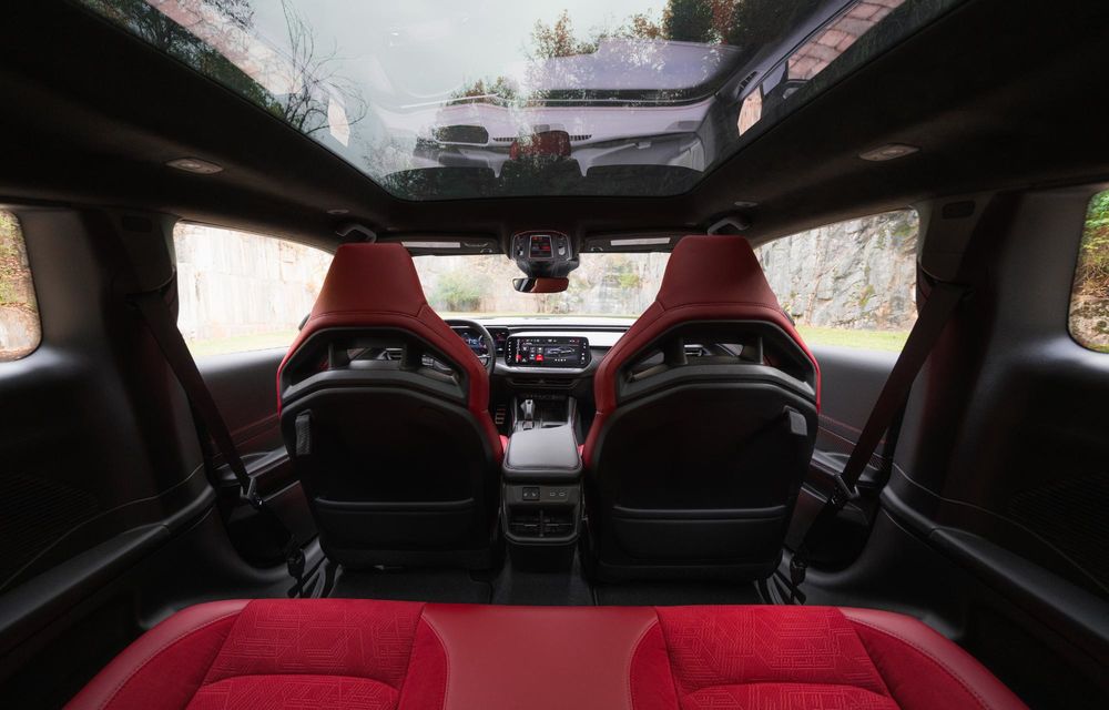 Dodge Charger revine în Europa. Preț de pornire de 66.000 euro - Poza 24 Dodge Charger revine în Europa. Preț de pornire de 66.000 euro - Poza 24