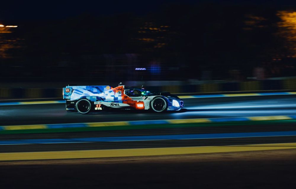 BMW, pole position pentru cursa de 24 de ore de la Le Mans - Poza 1 BMW, pole position pentru cursa de 24 de ore de la Le Mans - Poza 1