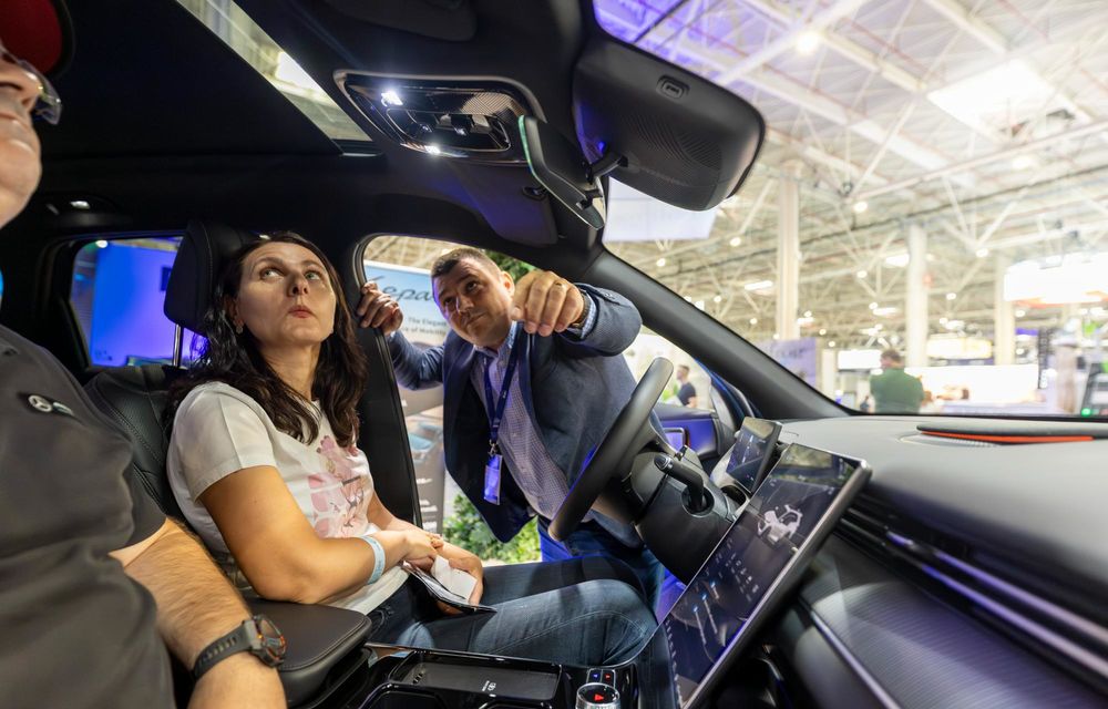 Marca Lepas, prezentă la TechExpo București. Nava amiral L8, vedeta standului de la Romexpo - Poza 74 Marca Lepas, prezentă la TechExpo București. Nava amiral L8, vedeta standului de la Romexpo - Poza 74