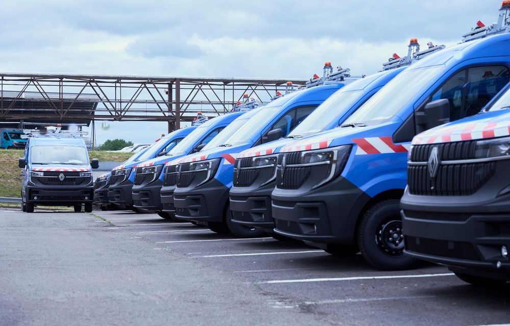 REPORTAJ: În culisele uzinei Batilly, fabrica în care Renault Master capătă toate formele posibile - Poza 59 REPORTAJ: În culisele uzinei Batilly, fabrica în care Renault Master capătă toate formele posibile - Poza 59