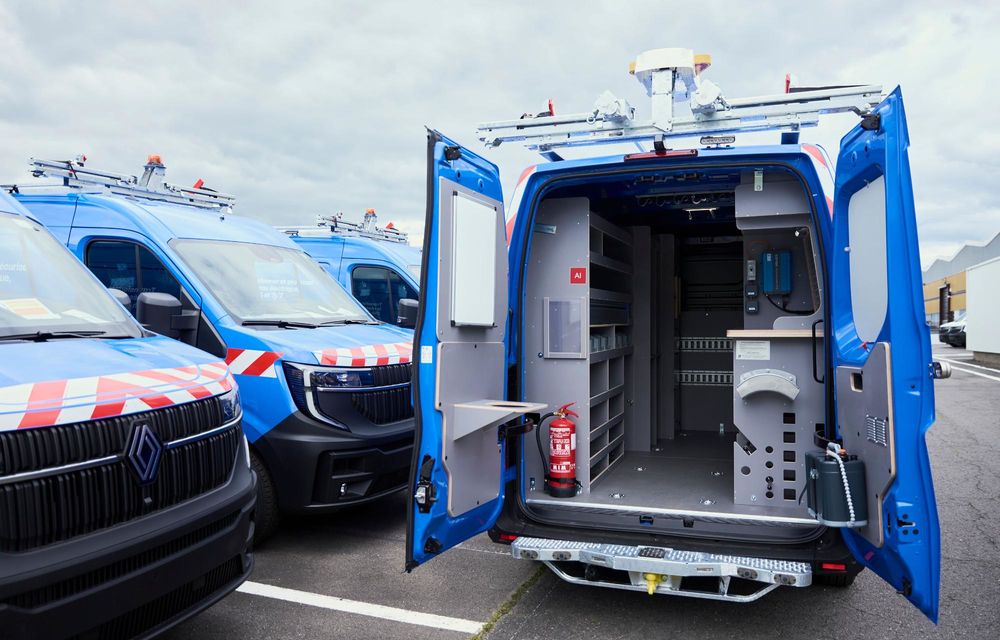 REPORTAJ: În culisele uzinei Batilly, fabrica în care Renault Master capătă toate formele posibile - Poza 62 REPORTAJ: În culisele uzinei Batilly, fabrica în care Renault Master capătă toate formele posibile - Poza 62