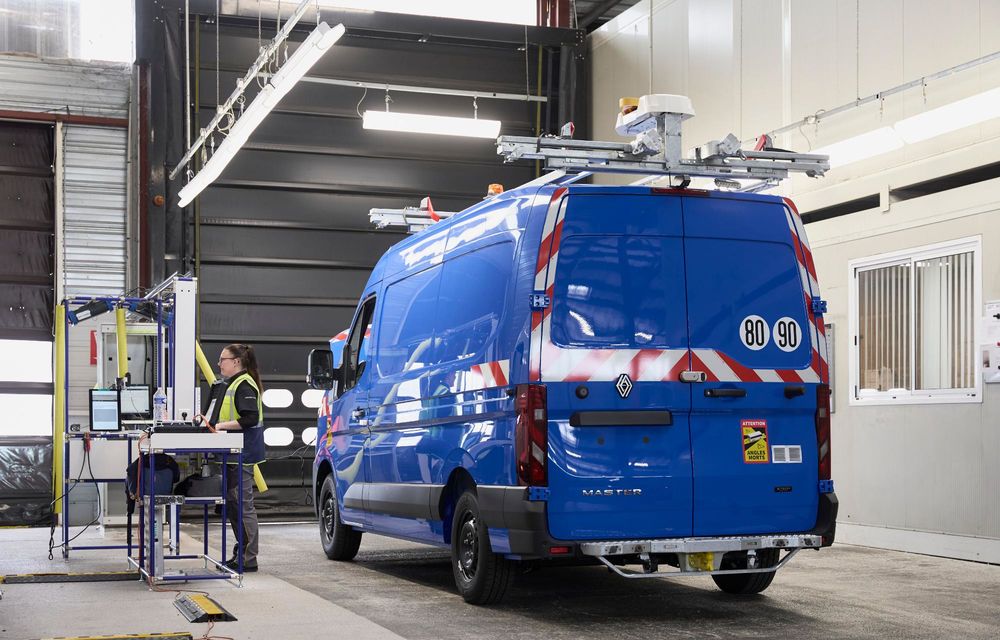 REPORTAJ: În culisele uzinei Batilly, fabrica în care Renault Master capătă toate formele posibile - Poza 63 REPORTAJ: În culisele uzinei Batilly, fabrica în care Renault Master capătă toate formele posibile - Poza 63