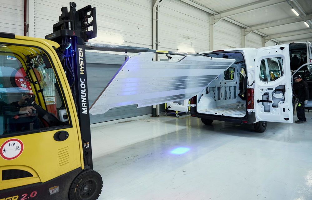 REPORTAJ: În culisele uzinei Batilly, fabrica în care Renault Master capătă toate formele posibile - Poza 64 REPORTAJ: În culisele uzinei Batilly, fabrica în care Renault Master capătă toate formele posibile - Poza 64