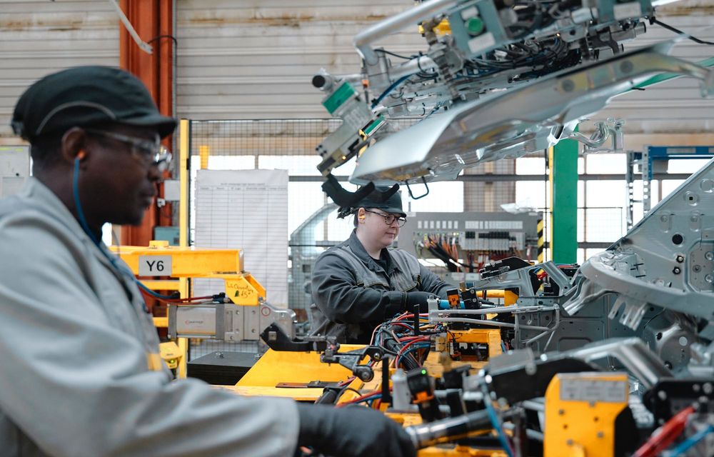 REPORTAJ: În culisele uzinei Batilly, fabrica în care Renault Master capătă toate formele posibile - Poza 72 REPORTAJ: În culisele uzinei Batilly, fabrica în care Renault Master capătă toate formele posibile - Poza 72