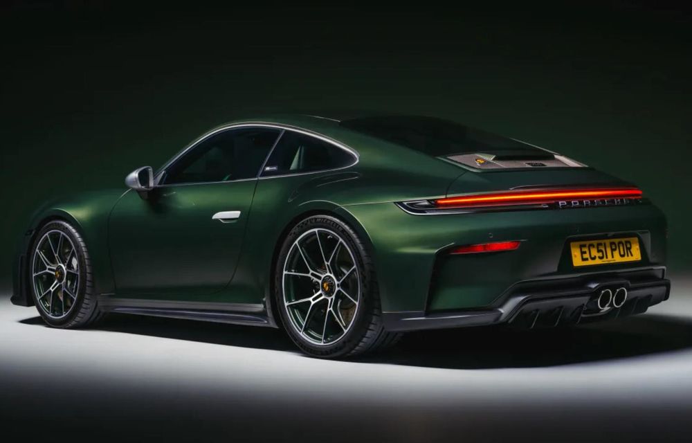 Ediție specială nouă pentru Porsche 911 GT3: sărbătorește 75 de ani de prezență în Marea Britanie - Poza 7 Ediție specială nouă pentru Porsche 911 GT3: sărbătorește 75 de ani de prezență în Marea Britanie - Poza 7
