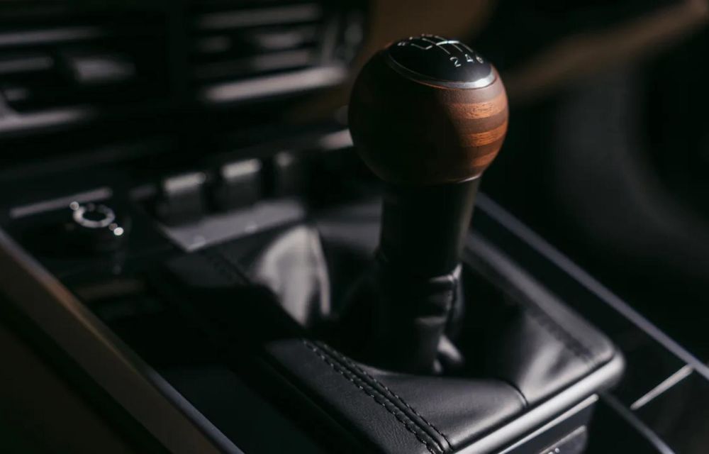 Ediție specială nouă pentru Porsche 911 GT3: sărbătorește 75 de ani de prezență în Marea Britanie - Poza 15 Ediție specială nouă pentru Porsche 911 GT3: sărbătorește 75 de ani de prezență în Marea Britanie - Poza 15