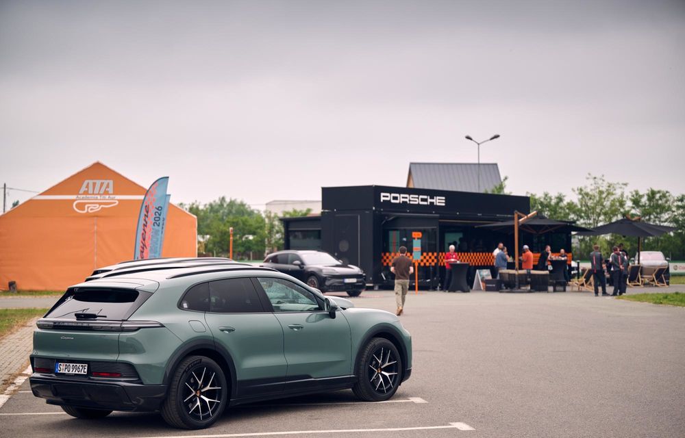 REPORTAJ: Cum se reinventează un bestseller: primul contact cu Porsche Cayenne electric - Poza 23