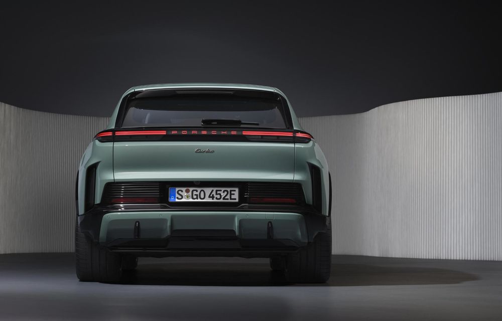 REPORTAJ: Cum se reinventează un bestseller: primul contact cu Porsche Cayenne electric - Poza 15