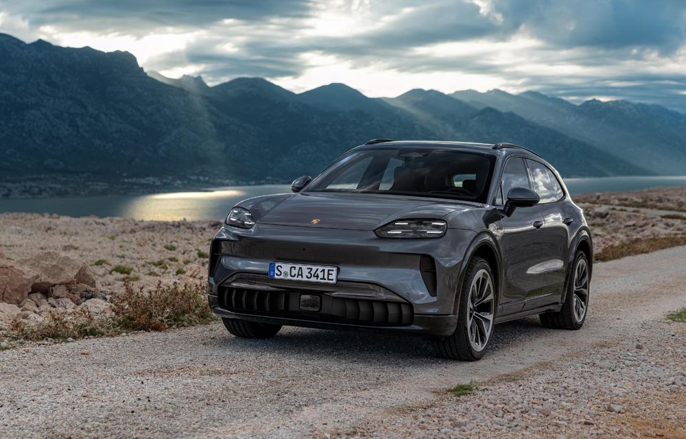 REPORTAJ: Cum se reinventează un bestseller: primul contact cu Porsche Cayenne electric - Poza 10