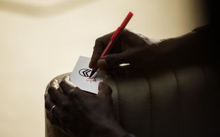 Citroen își schimbă numele în Sytroen: colaborare cu Omar Sy