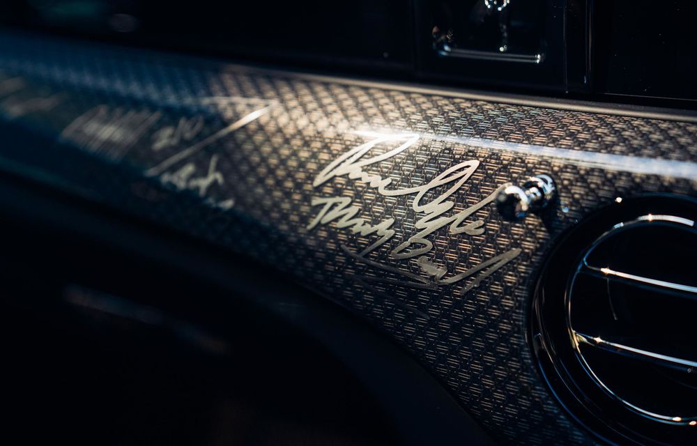 Ediție specială pentru Rolls-Royce Ghost: 120 de ani de la victoria lui Charles Rolls în cursa Isle of Man TT - Poza 6 Ediție specială pentru Rolls-Royce Ghost: 120 de ani de la victoria lui Charles Rolls în cursa Isle of Man TT - Poza 6