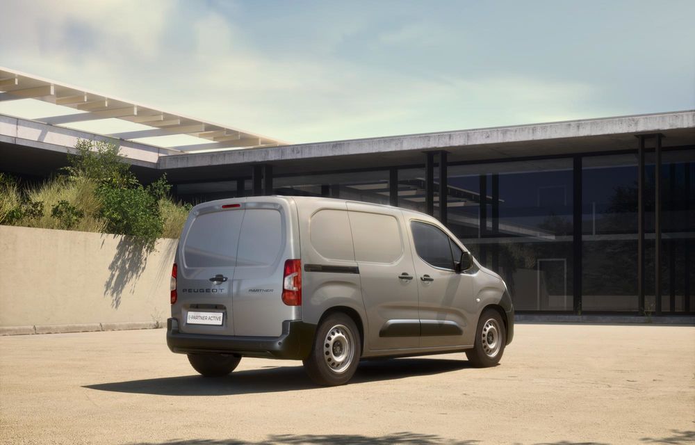 Stellantis prezintă o nouă generație de modele utilitare: soluții noi pentru mai mult spațiu - Poza 10 Stellantis prezintă o nouă generație de modele utilitare: soluții noi pentru mai mult spațiu - Poza 10