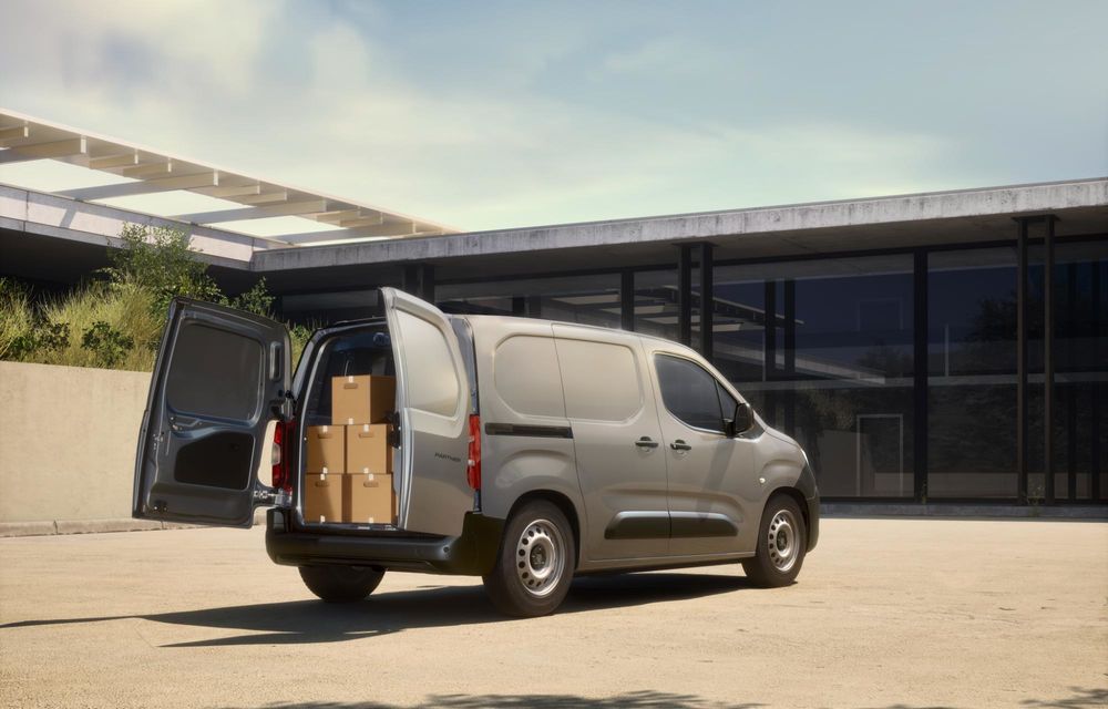 Stellantis prezintă o nouă generație de modele utilitare: soluții noi pentru mai mult spațiu - Poza 13 Stellantis prezintă o nouă generație de modele utilitare: soluții noi pentru mai mult spațiu - Poza 13