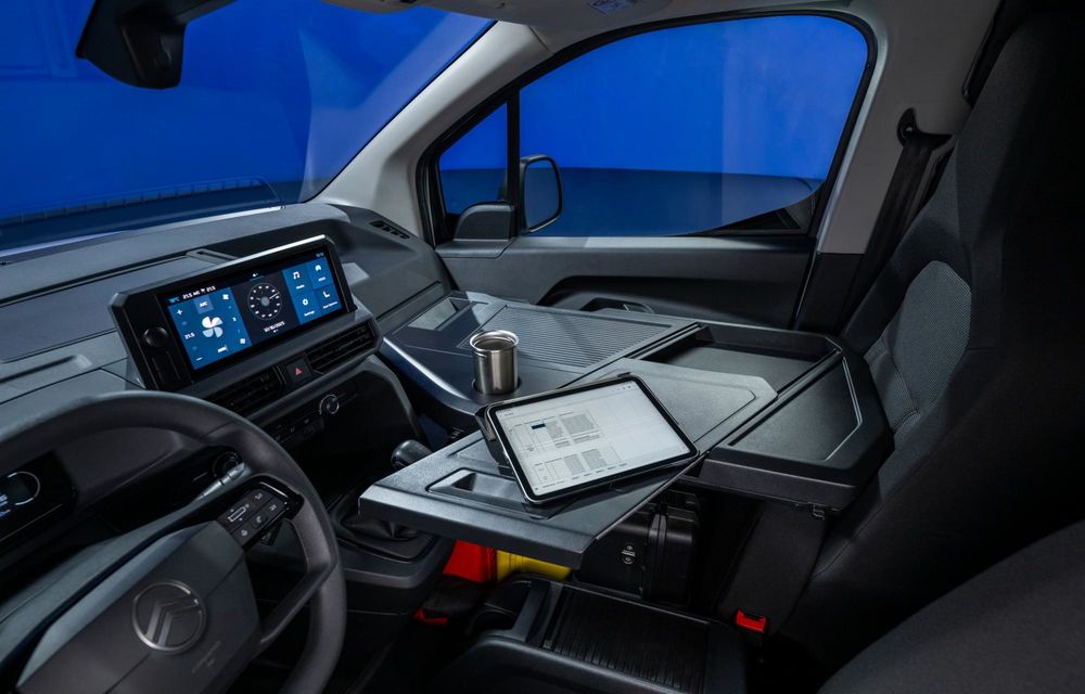 Stellantis prezintă o nouă generație de modele utilitare: soluții noi pentru mai mult spațiu - Poza 33 Stellantis prezintă o nouă generație de modele utilitare: soluții noi pentru mai mult spațiu - Poza 33