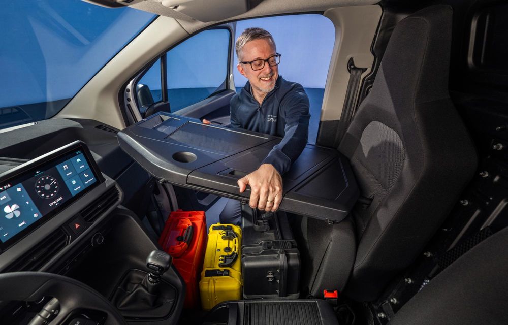 Stellantis prezintă o nouă generație de modele utilitare: soluții noi pentru mai mult spațiu - Poza 34 Stellantis prezintă o nouă generație de modele utilitare: soluții noi pentru mai mult spațiu - Poza 34