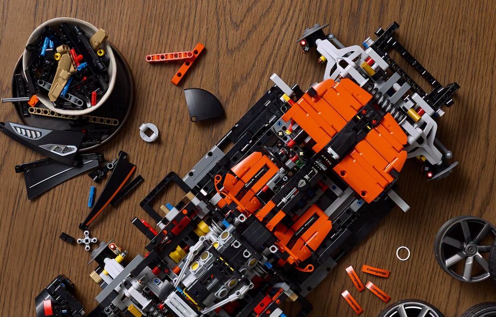 Cea mai rapidă machetă Lego făcută vreodată: are 1.8 tone și a atins 111 km/h - Poza 10 Cea mai rapidă machetă Lego făcută vreodată: are 1.8 tone și a atins 111 km/h - Poza 10
