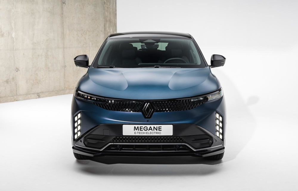 PREMIERĂ: Am văzut pe viu noul Renault Megane electric facelift. 5 lucruri esențiale - Poza 8 PREMIERĂ: Am văzut pe viu noul Renault Megane electric facelift. 5 lucruri esențiale - Poza 8