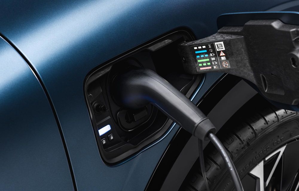 PREMIERĂ: Am văzut pe viu noul Renault Megane electric facelift. 5 lucruri esențiale - Poza 24 PREMIERĂ: Am văzut pe viu noul Renault Megane electric facelift. 5 lucruri esențiale - Poza 24
