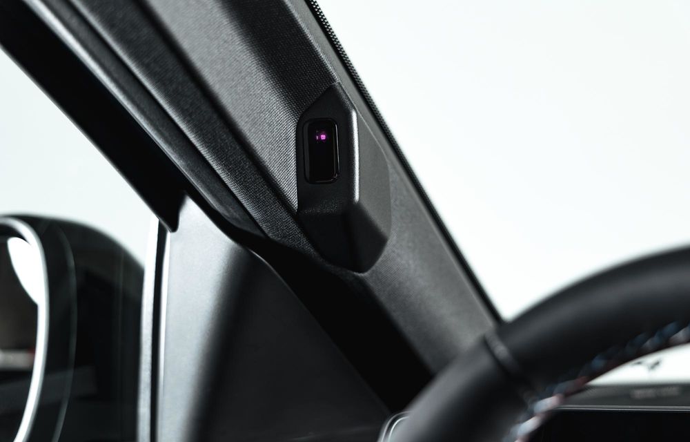 PREMIERĂ: Am văzut pe viu noul Renault Megane electric facelift. 5 lucruri esențiale - Poza 39 PREMIERĂ: Am văzut pe viu noul Renault Megane electric facelift. 5 lucruri esențiale - Poza 39