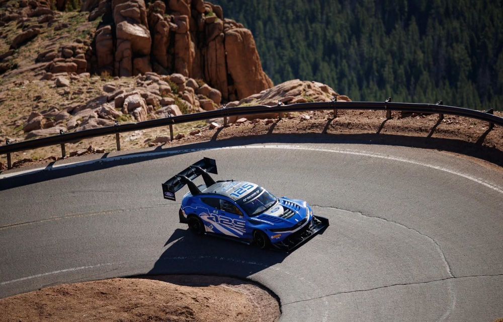 Ford câștigă celebra cursă de la Pikes Peak cu prototipul electric Super Mustang Mach-E - Poza 2 Ford câștigă celebra cursă de la Pikes Peak cu prototipul electric Super Mustang Mach-E - Poza 2