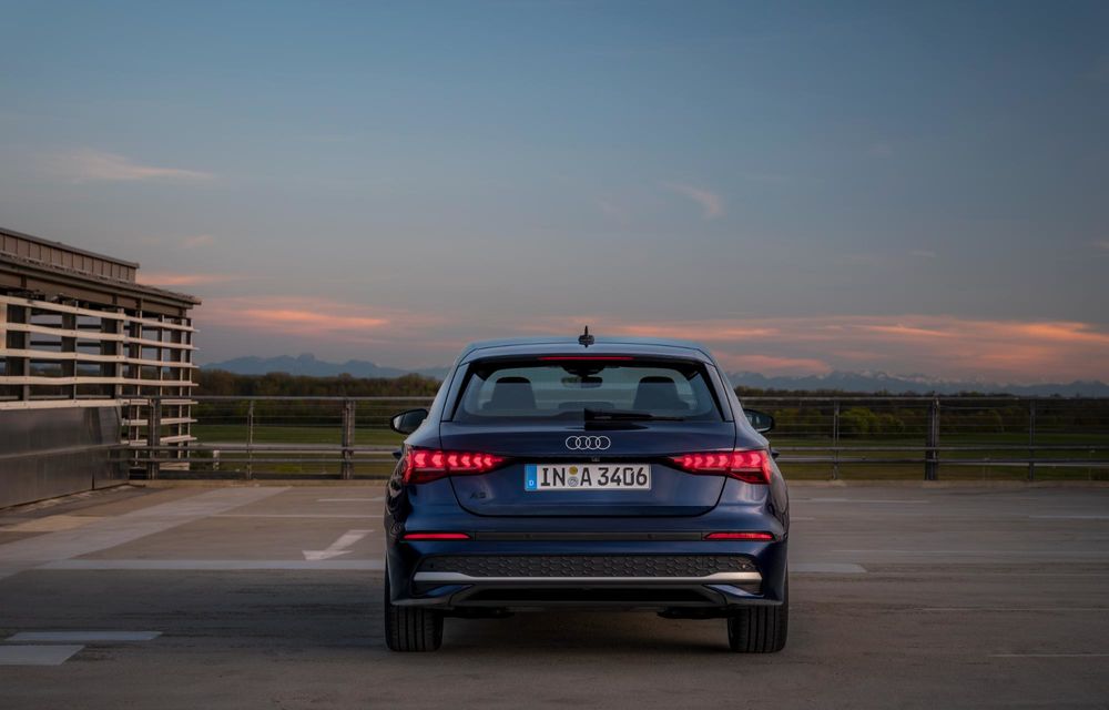 Noutăți pentru Audi A3: interior nou cu ecran panoramic curbat - Poza 27