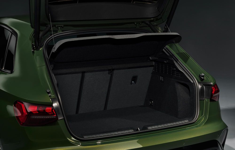 Noutăți pentru Audi A3: interior nou cu ecran panoramic curbat - Poza 5