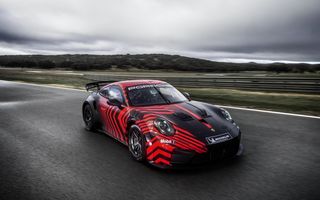 Noul Porsche 911 GT4 R: mașină de curse pentru campionatele GT4