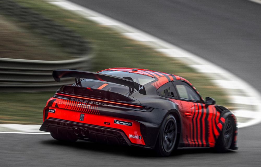 Noul Porsche 911 GT4 R: mașină de curse pentru campionatele GT4 - Poza 5