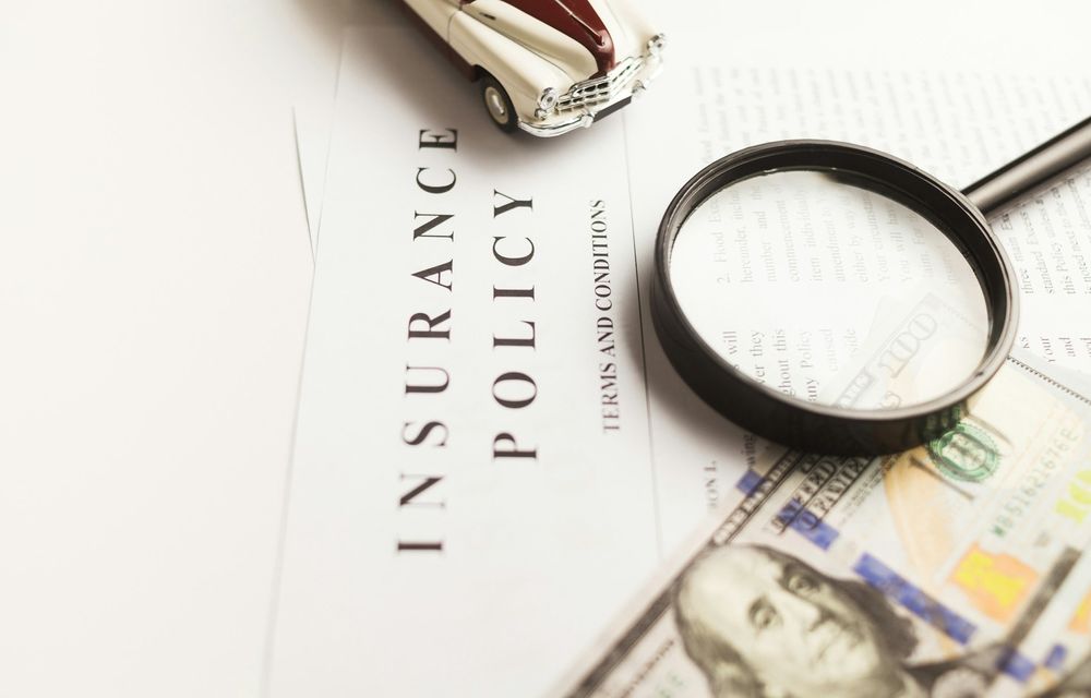 (P) Verificarea poliței auto fără stres: ce merită să știi înainte să pornești la drum - Poza 1