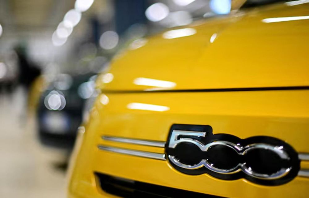 Stellantis suspendă încă o săptămână producția modelului Fiat 500 la Mirafiori - Poza 1