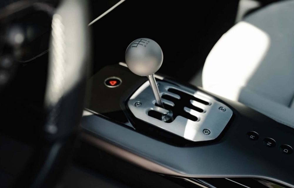 Ferrari reinventează cutia manuală cu noul 12Cilindri Manuale - Poza 5 Ferrari reinventează cutia manuală cu noul 12Cilindri Manuale - Poza 5