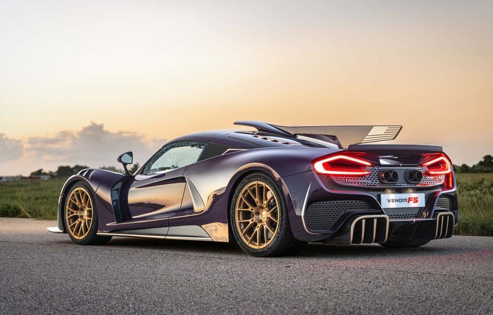 Hennessey Venom F5-M: hypercar cu 2031 cai putere și cutie manuală - Poza 6 Hennessey Venom F5-M: hypercar cu 2031 cai putere și cutie manuală - Poza 6