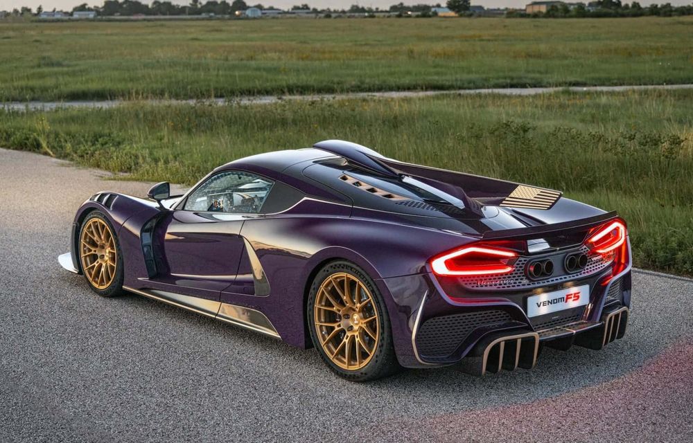 Hennessey Venom F5-M: hypercar cu 2031 cai putere și cutie manuală - Poza 39 Hennessey Venom F5-M: hypercar cu 2031 cai putere și cutie manuală - Poza 39