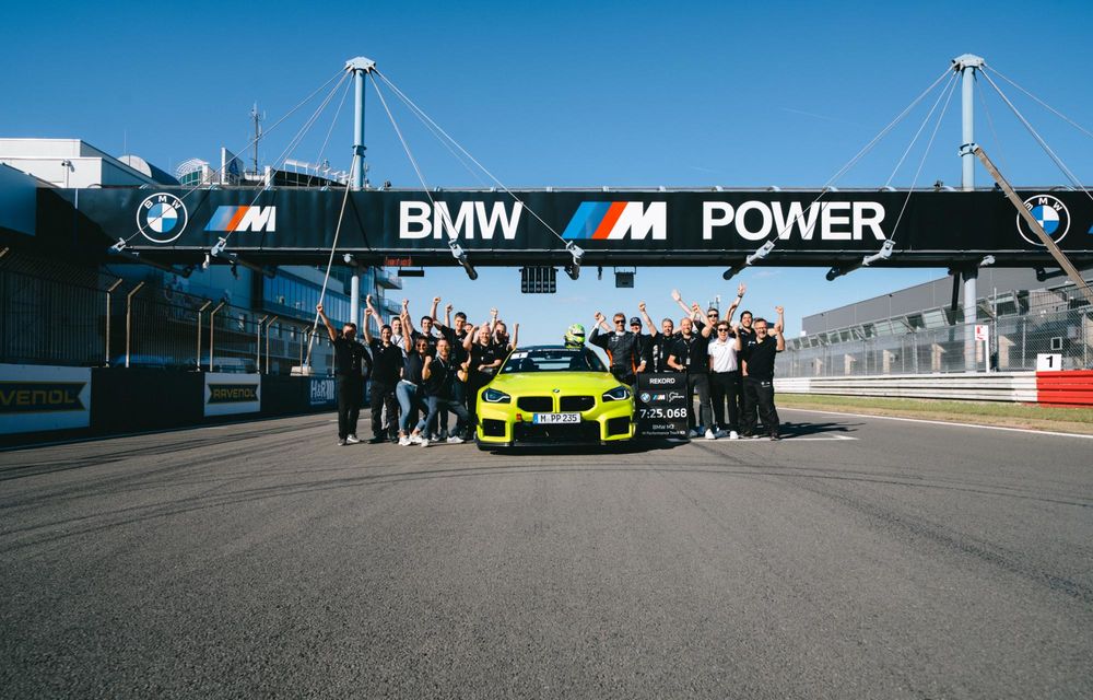BMW M2 își bate propriul record pe Nurburgring cu un nou pachet de performanță - Poza 3 BMW M2 își bate propriul record pe Nurburgring cu un nou pachet de performanță - Poza 3