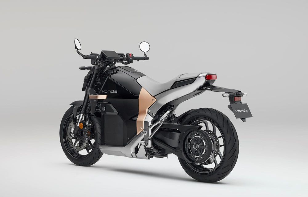 Honda lansează prima sa motocicletă electrică în Europa: start de la 14.800 euro - Poza 6 Honda lansează prima sa motocicletă electrică în Europa: start de la 14.800 euro - Poza 6