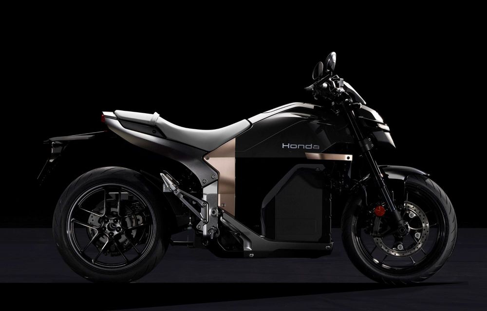 Honda lansează prima sa motocicletă electrică în Europa: start de la 14.800 euro - Poza 36 Honda lansează prima sa motocicletă electrică în Europa: start de la 14.800 euro - Poza 36