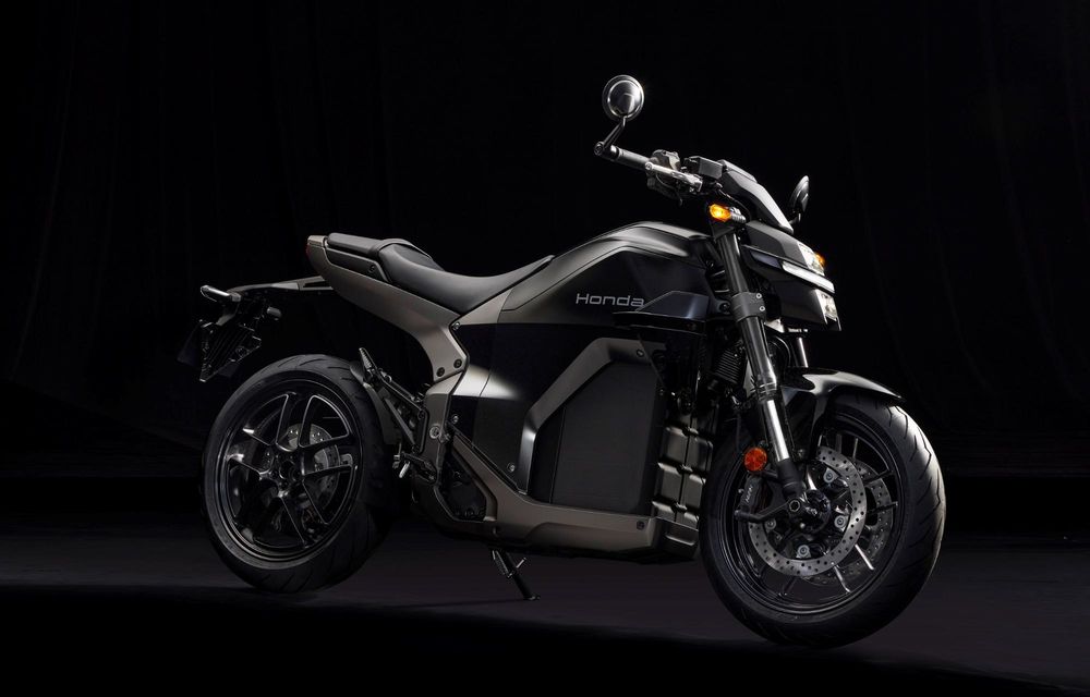 Honda lansează prima sa motocicletă electrică în Europa: start de la 14.800 euro - Poza 37 Honda lansează prima sa motocicletă electrică în Europa: start de la 14.800 euro - Poza 37